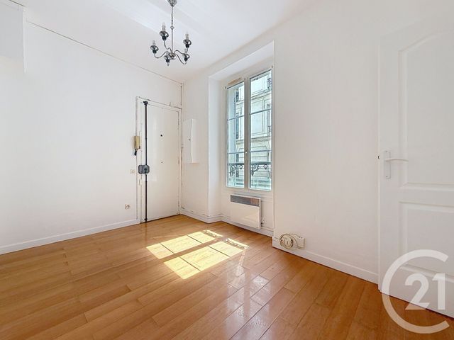 Appartement T2 à louer - 2 pièces - 25.83 m2 - PARIS - 75016 - ILE-DE-FRANCE - Century 21 Agence Jaurès