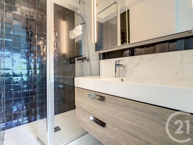 Appartement T1 à louer - 1 pièce - 35.29 m2 - PARIS - 75008 - ILE-DE-FRANCE - Century 21 Agence Jaurès