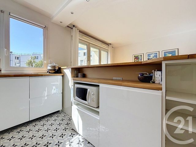 Appartement T2 à louer - 2 pièces - 46.05 m2 - ISSY LES MOULINEAUX - 92 - ILE-DE-FRANCE - Century 21 Agence Jaurès