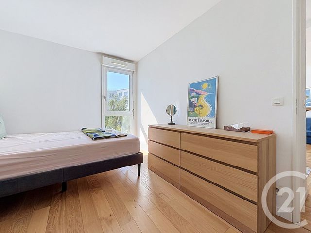 Appartement T2 à louer - 2 pièces - 46.05 m2 - ISSY LES MOULINEAUX - 92 - ILE-DE-FRANCE - Century 21 Agence Jaurès