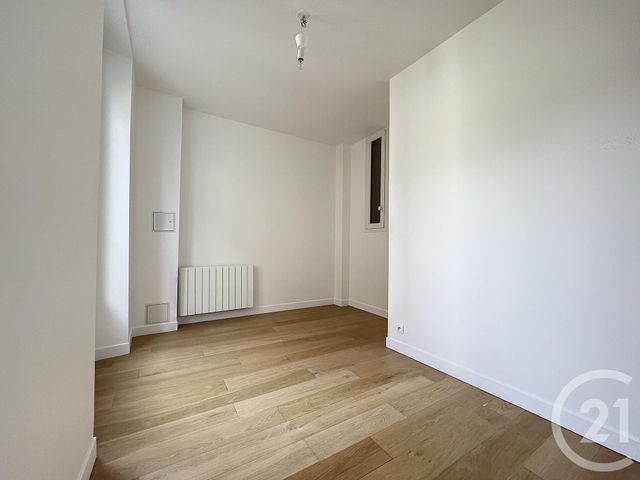 Appartement T4 à louer - 4 pièces - 72.85 m2 - BOULOGNE BILLANCOURT - 92 - ILE-DE-FRANCE - Century 21 Agence Jaurès