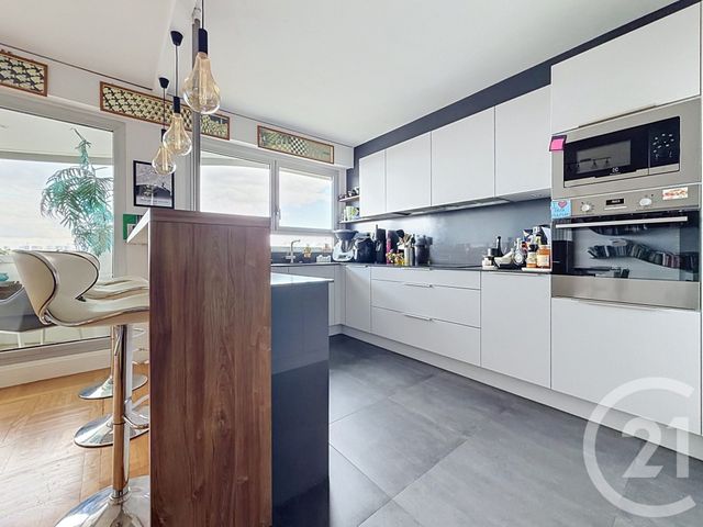 Appartement F3 à vendre - 3 pièces - 74.0 m2 - BOULOGNE BILLANCOURT - 92 - ILE-DE-FRANCE - Century 21 Agence Jaurès