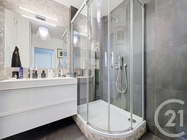 Appartement F3 à vendre - 3 pièces - 74.0 m2 - BOULOGNE BILLANCOURT - 92 - ILE-DE-FRANCE - Century 21 Agence Jaurès