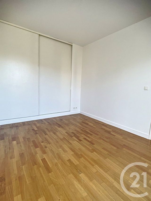 Appartement T2 à louer - 2 pièces - 43.21 m2 - ISSY LES MOULINEAUX - 92 - ILE-DE-FRANCE - Century 21 Agence Jaurès