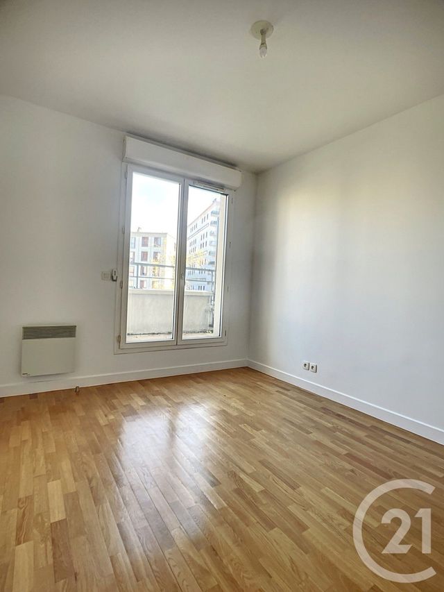 Appartement T2 à louer - 2 pièces - 43.21 m2 - ISSY LES MOULINEAUX - 92 - ILE-DE-FRANCE - Century 21 Agence Jaurès