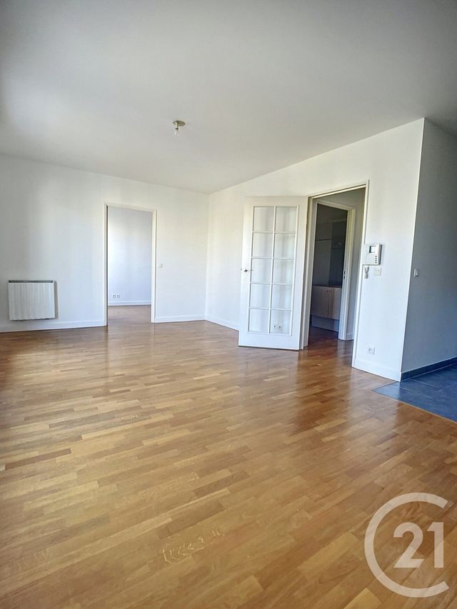 Appartement T2 à louer - 2 pièces - 43.21 m2 - ISSY LES MOULINEAUX - 92 - ILE-DE-FRANCE - Century 21 Agence Jaurès