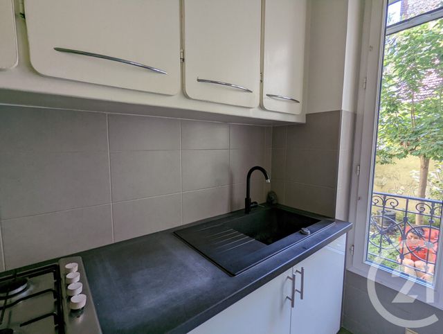 Appartement T3 à louer - 3 pièces - 52.54 m2 - PARIS - 75015 - ILE-DE-FRANCE - Century 21 Agence Jaurès