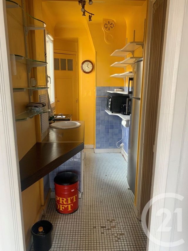 Appartement T2 à louer - 2 pièces - 39.07 m2 - PARIS - 75015 - ILE-DE-FRANCE - Century 21 Agence Jaurès