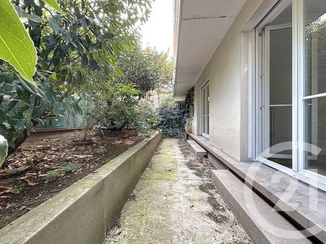 Appartement T2 à louer - 2 pièces - 49.16 m2 - ISSY LES MOULINEAUX - 92 - ILE-DE-FRANCE - Century 21 Agence Jaurès