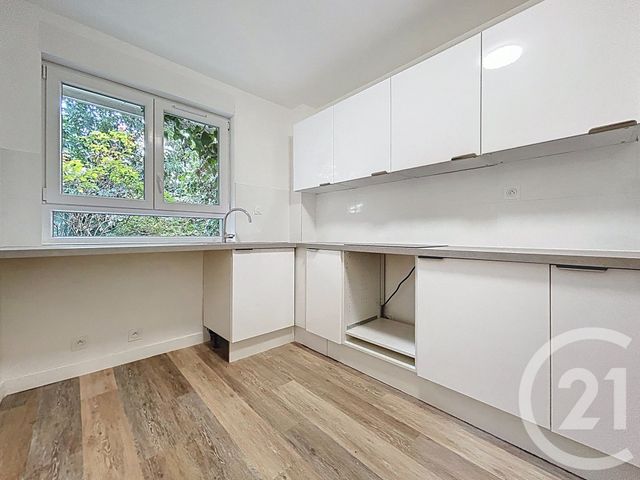 Appartement T2 à louer - 2 pièces - 49.16 m2 - ISSY LES MOULINEAUX - 92 - ILE-DE-FRANCE - Century 21 Agence Jaurès