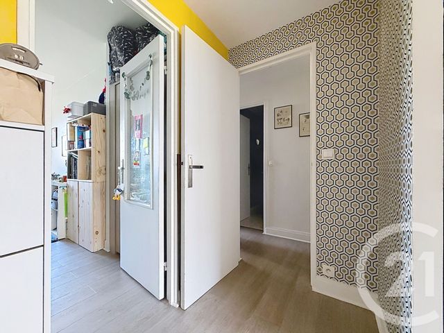 Appartement F3 à vendre - 3 pièces - 66.47 m2 - BOULOGNE BILLANCOURT - 92 - ILE-DE-FRANCE - Century 21 Agence Jaurès