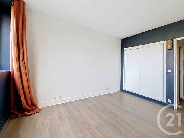 Appartement F3 à vendre - 3 pièces - 66.47 m2 - BOULOGNE BILLANCOURT - 92 - ILE-DE-FRANCE - Century 21 Agence Jaurès
